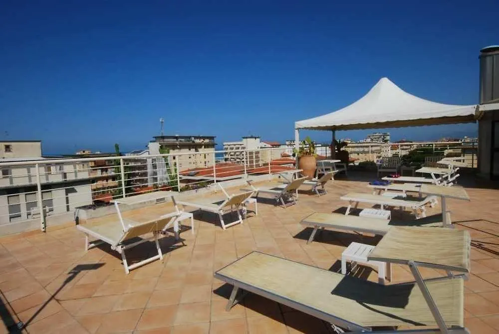 Hotel Bracciotti Lido di Camaiore