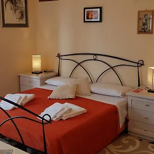 Couette-café Le Midi Versilia, Lido di Camaiore