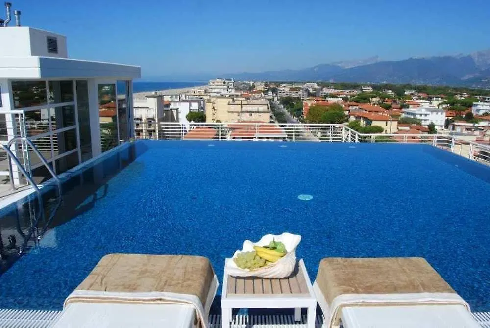 Hotel Bracciotti Lido di Camaiore