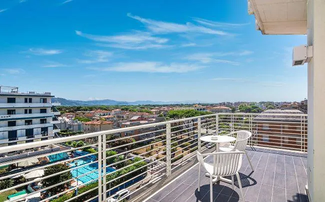Hotel Bracciotti Lido di Camaiore