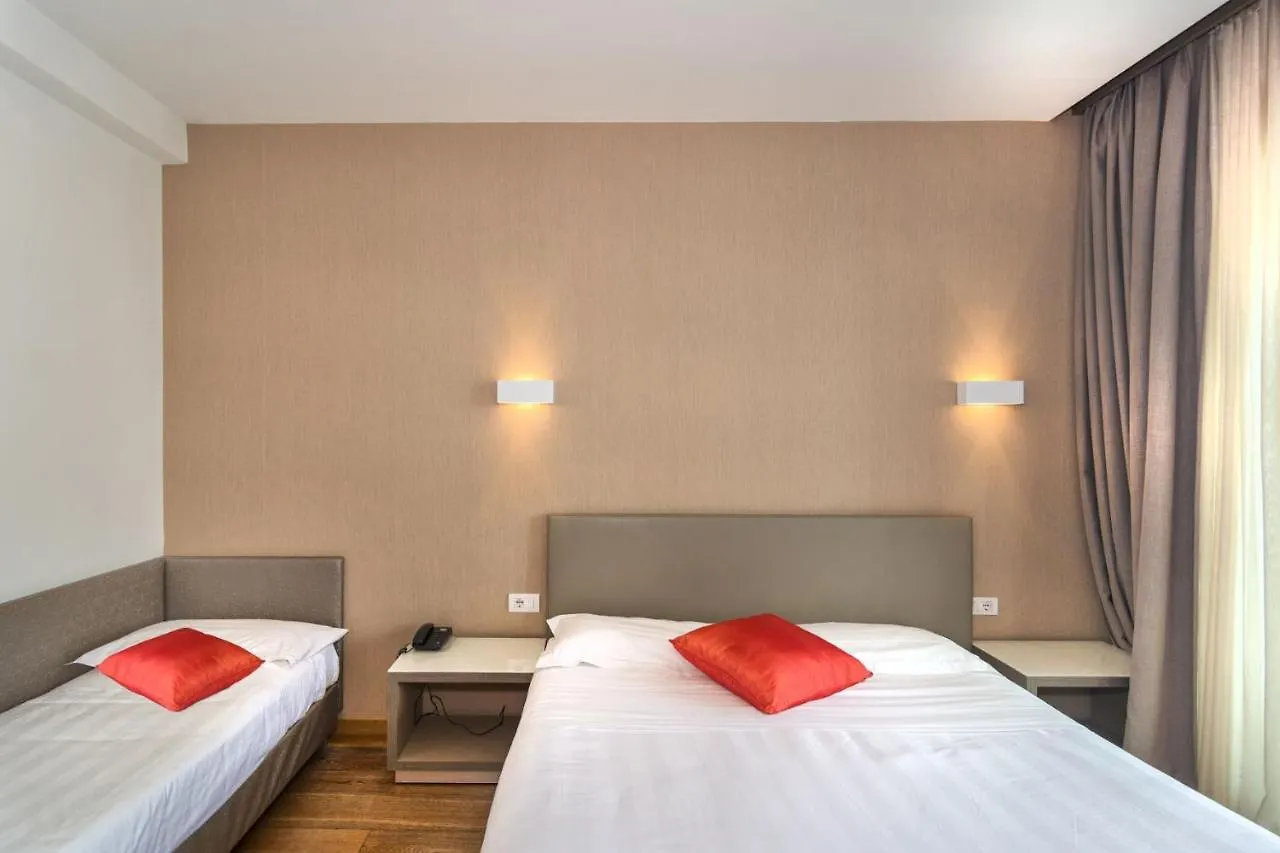 Hotel Bracciotti Lido di Camaiore